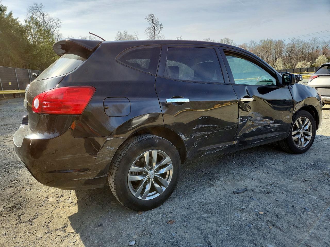 2010 Nissan Rogue S - Фото 3