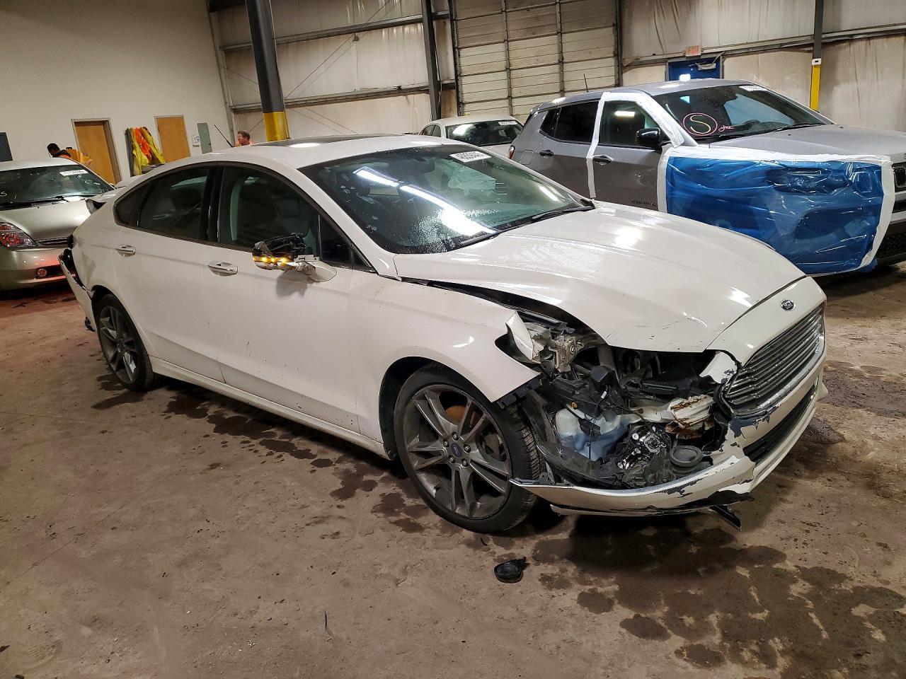 2014 Ford Fusion Titanium - Фото 4