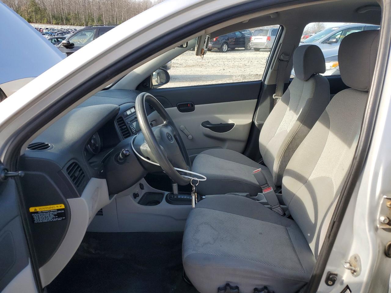 2008 Hyundai Accent Gls - Фото 7