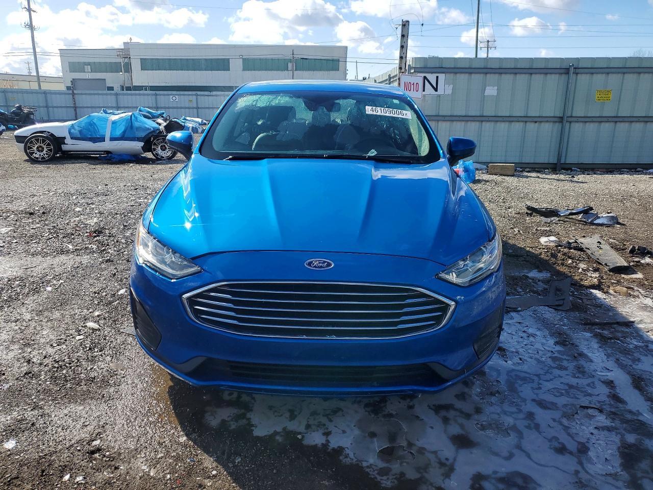 2020 Ford Fusion Se - Image 5
