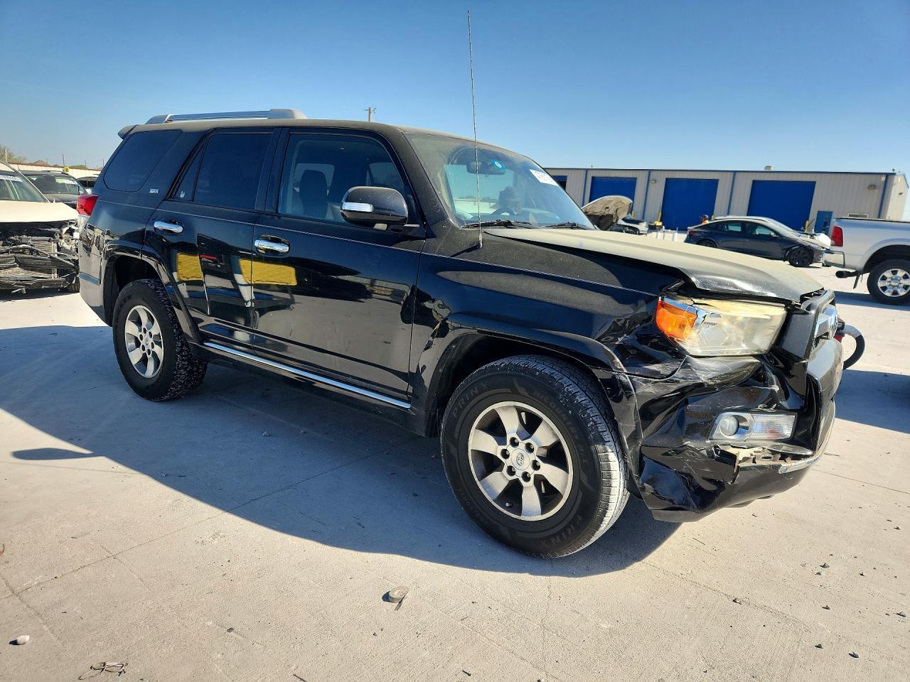2011 Toyota 4Runner Sr5 - Image 4