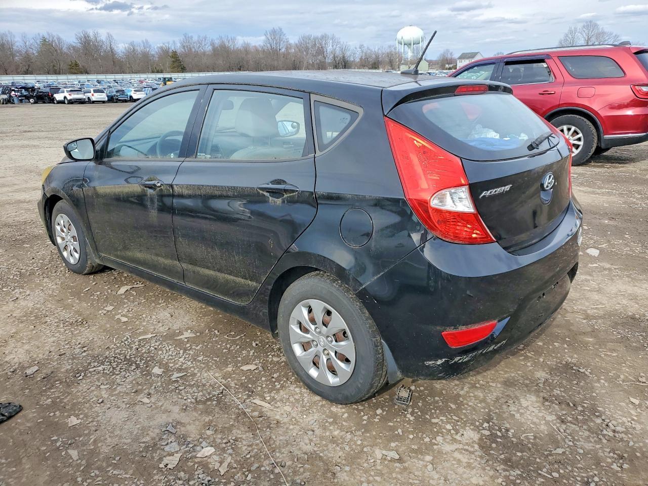 2016 Hyundai Accent Se - Фото 2