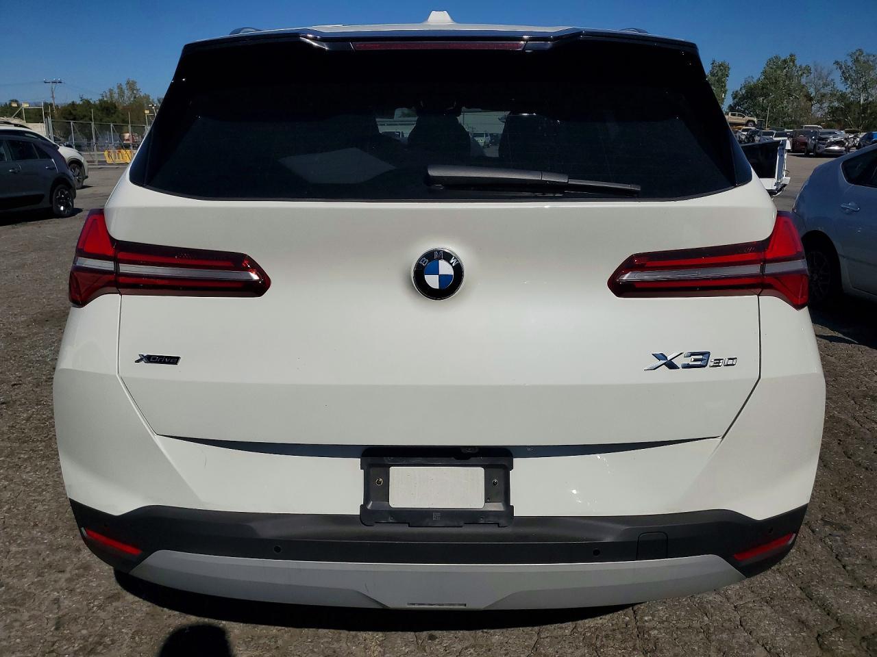 2025 BMW X3 30 xDrive - Фото 6