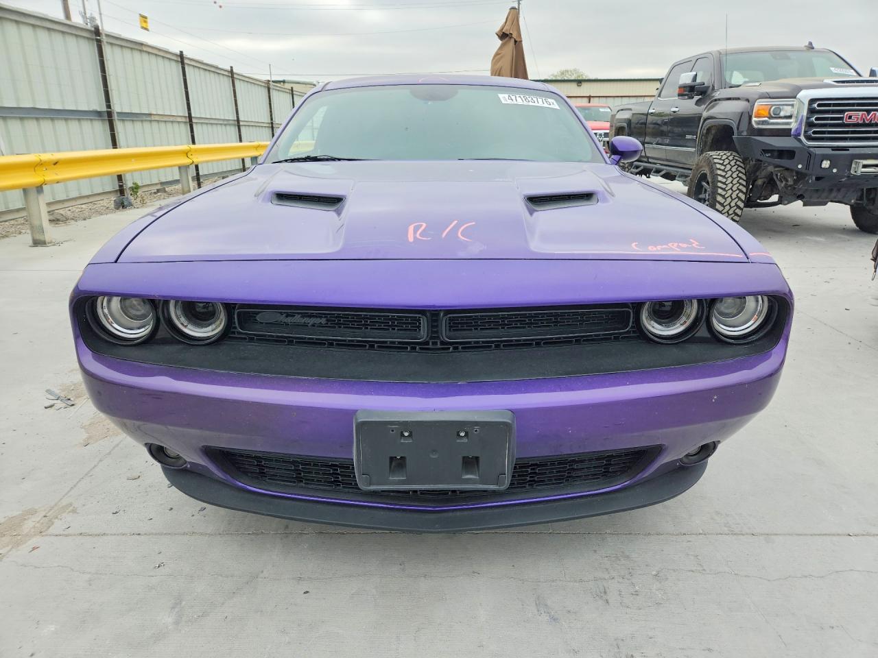 2023 Dodge Challenger Sxt - Image 5