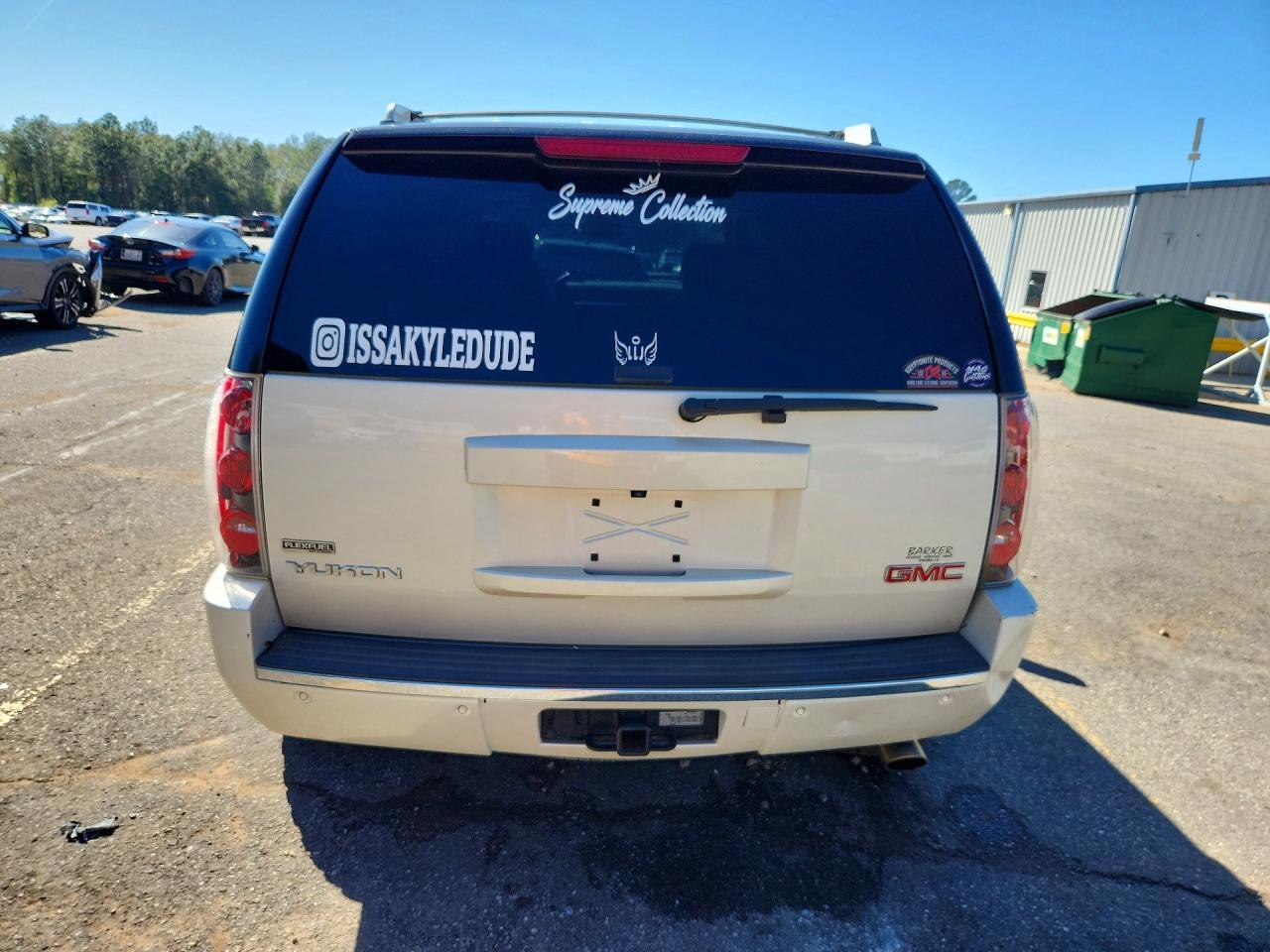 2010 GMC Yukon Denali - Фото 6