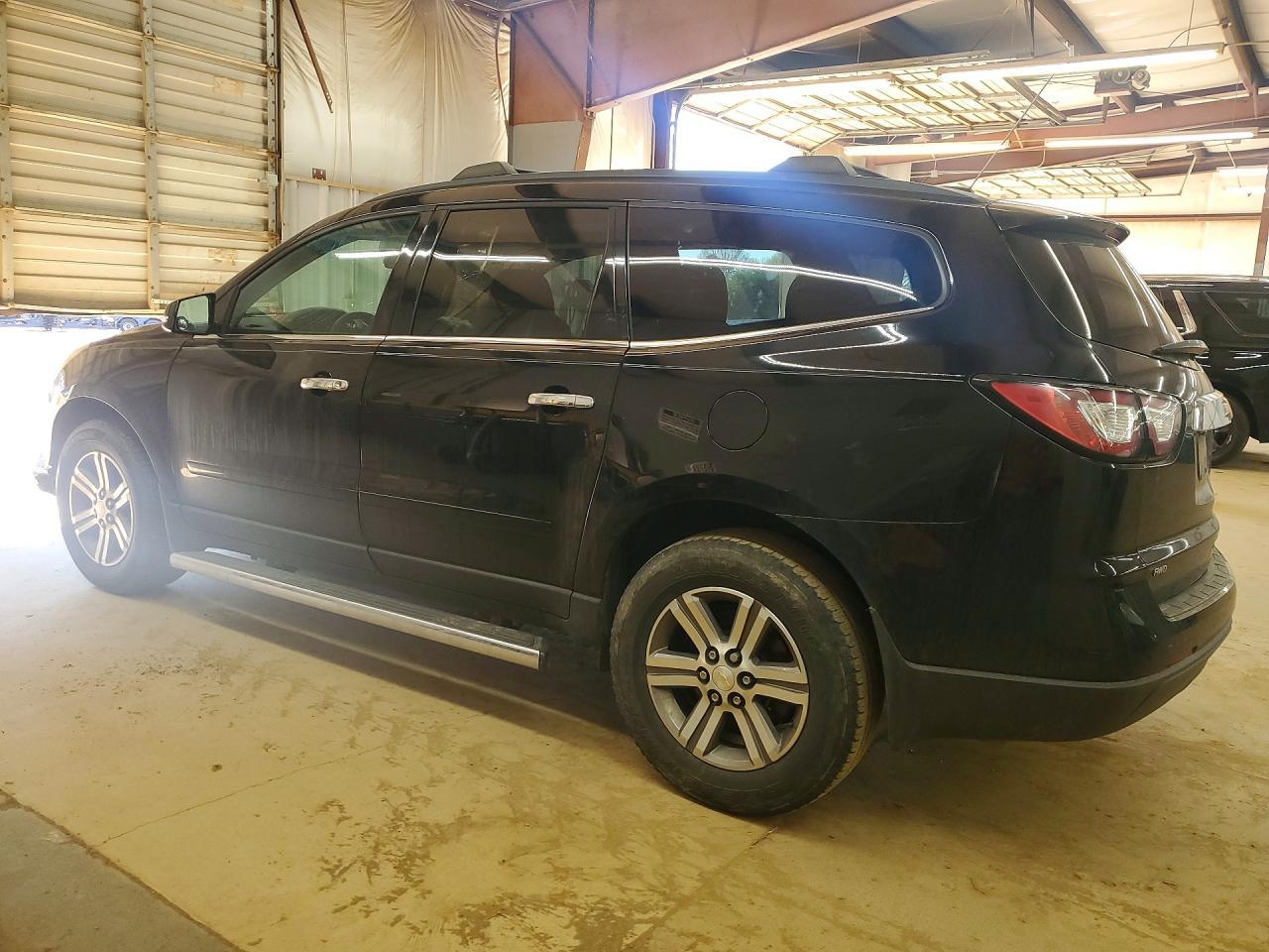 2016 Chevrolet Traverse Lt - Фото 2