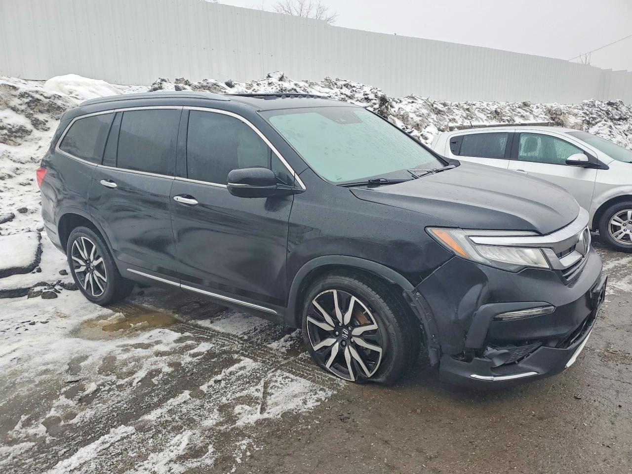 2019 Honda Pilot Elite - Image 4