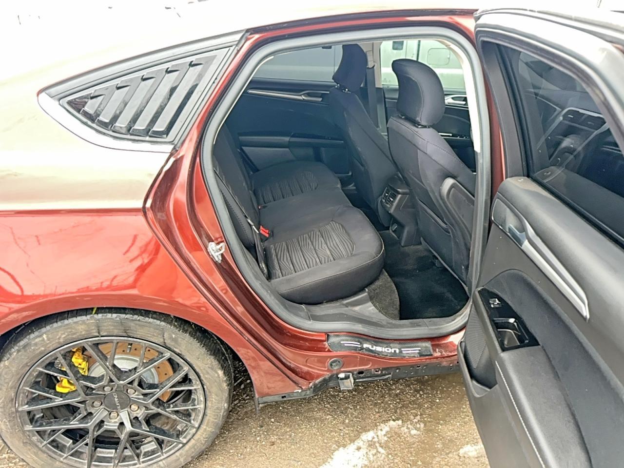 2016 Ford Fusion Se - Фото 6