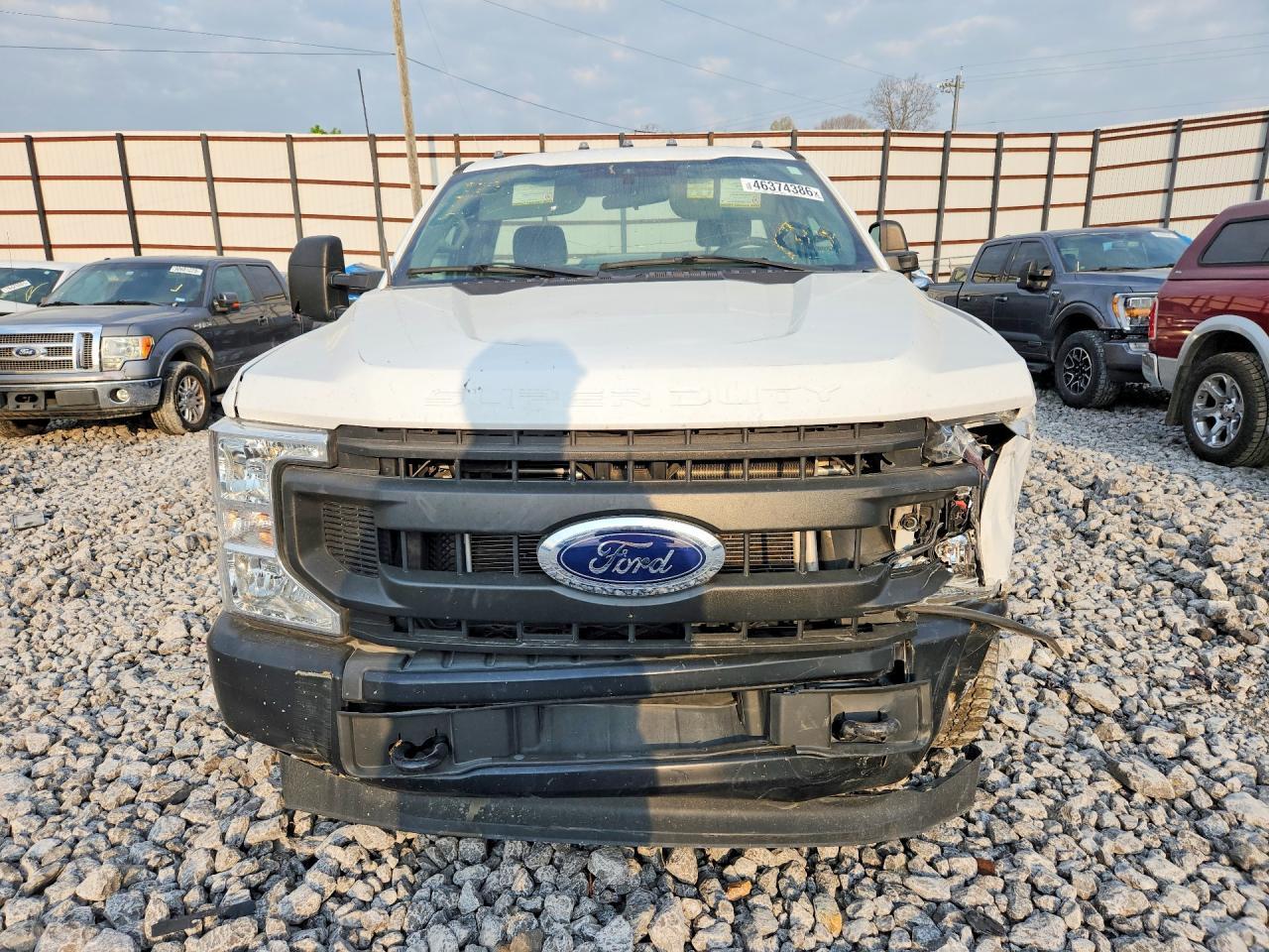 2022 Ford F250 Super Duty - Фото 5
