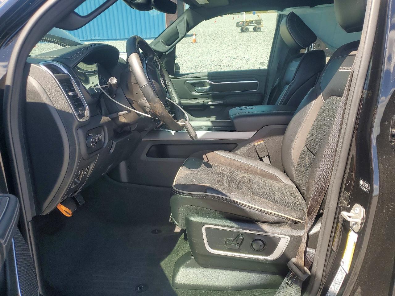 2023 Ram 1500 Laramie - Image 7