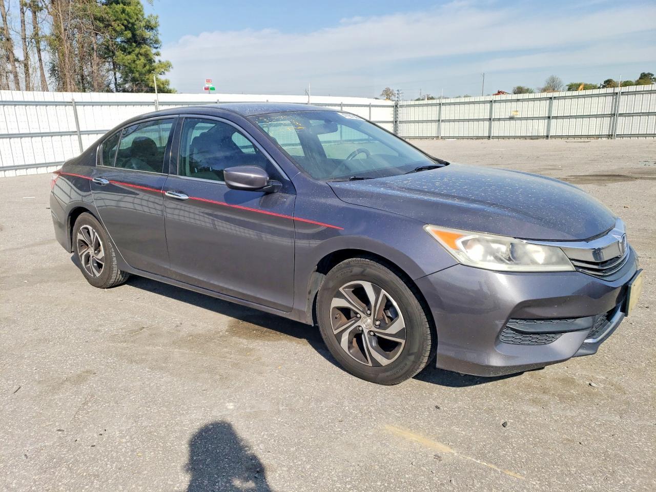 2017 Honda Accord Lx - Image 4