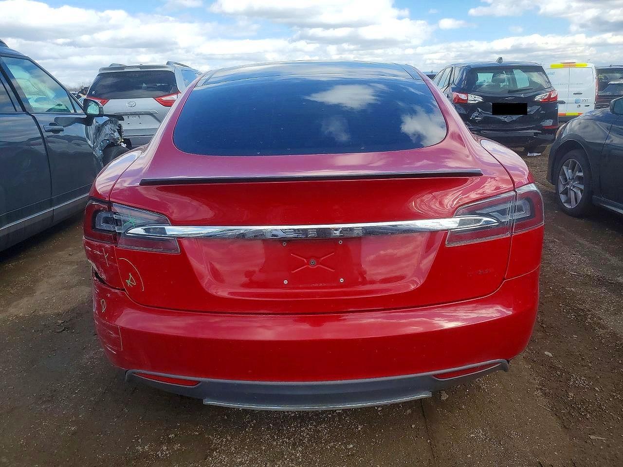 2013 Tesla Model S - Image 6