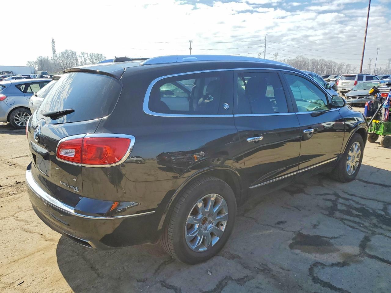 2017 Buick Enclave - Image 3