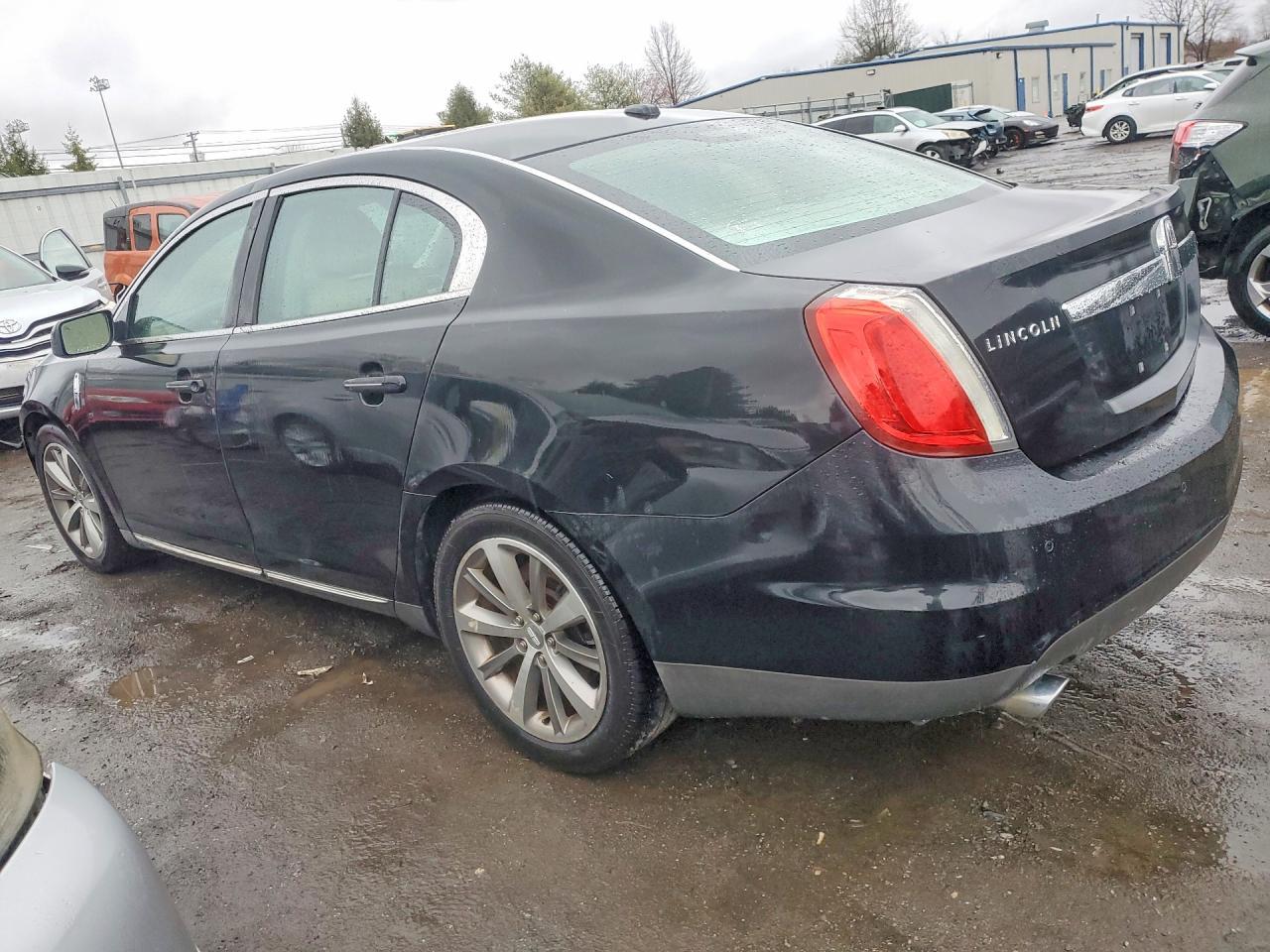 2009 Lincoln Mks - Фото 2