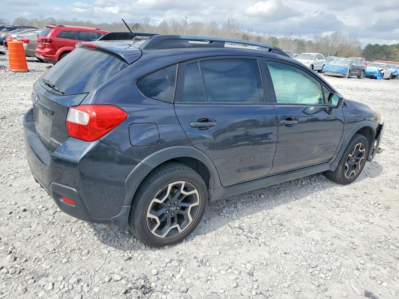 2016 Subaru Crosstrek Premium - Фото 3