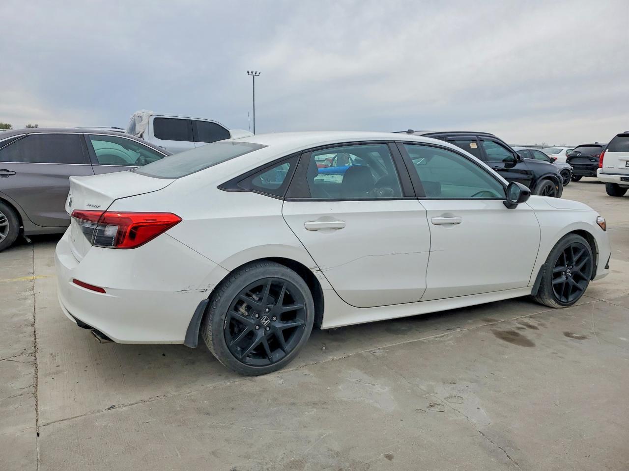 2023 Honda Civic Sport - Фото 3