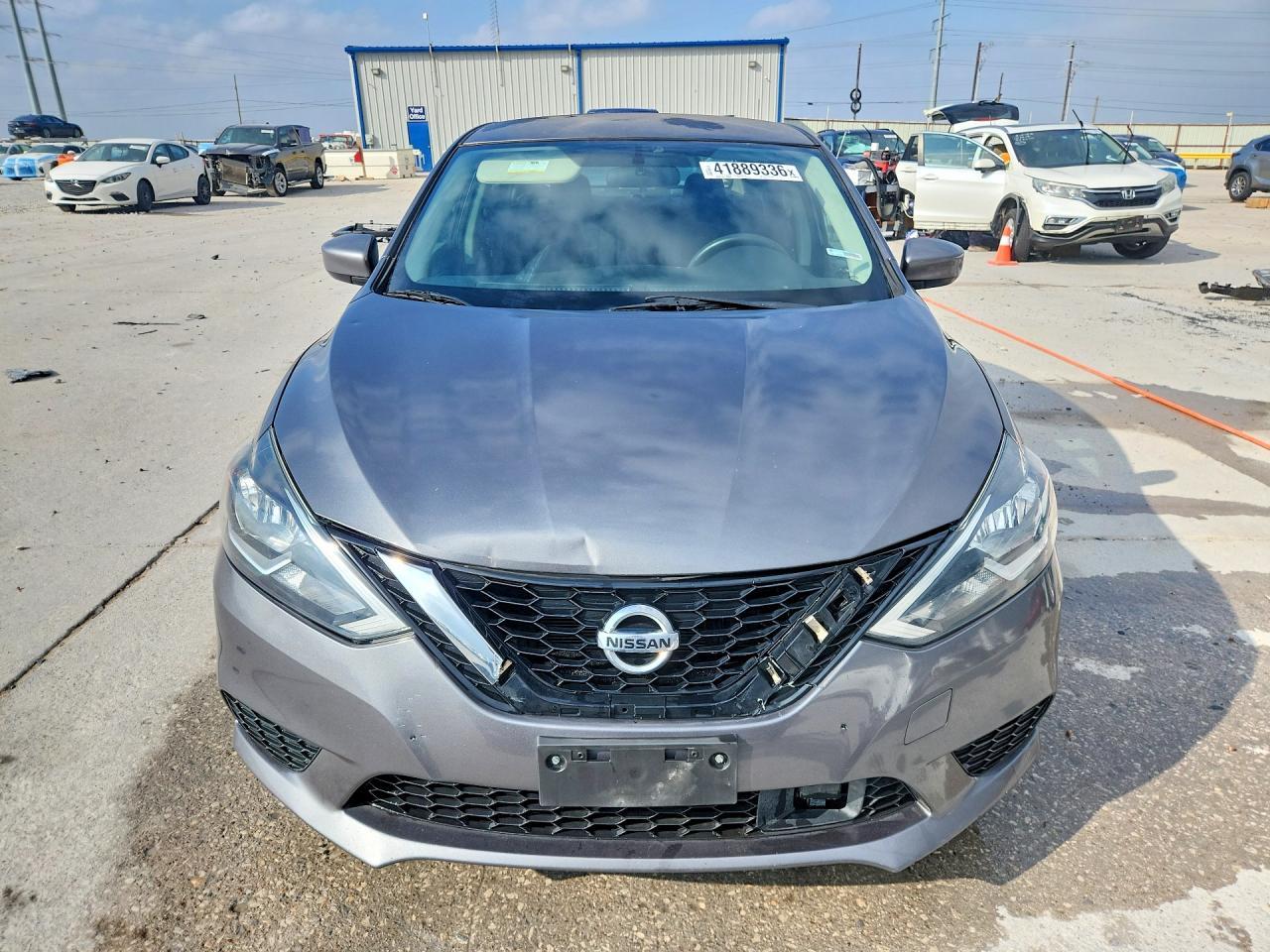 2018 Nissan Sentra S - Фото 5
