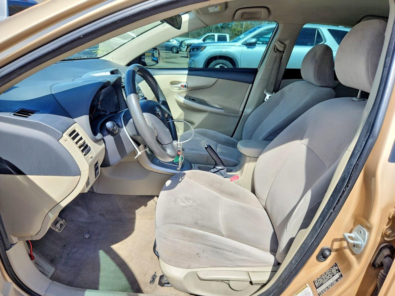 2012 Toyota Corolla Le - Image 7