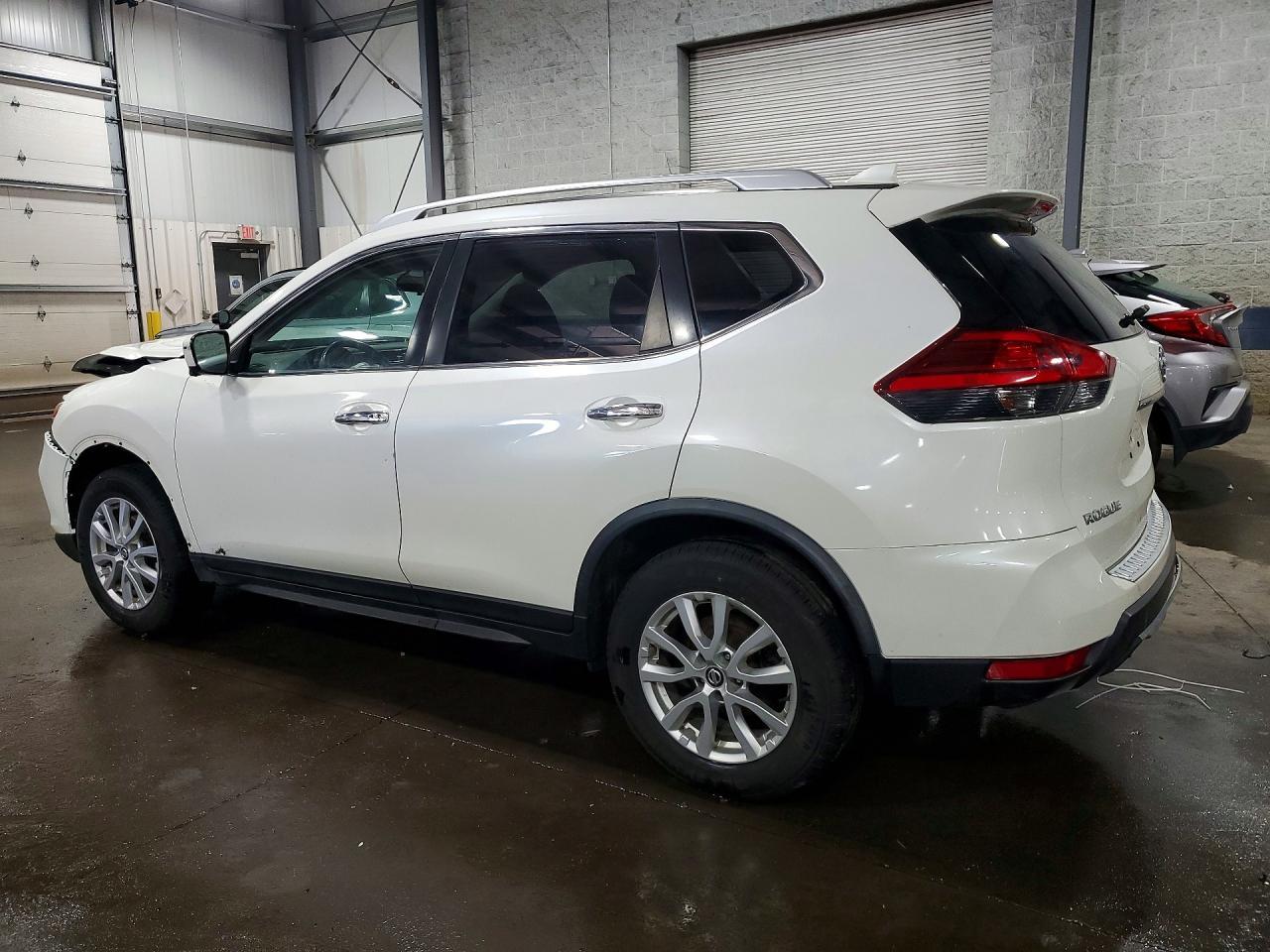 2017 Nissan Rogue Sv - Фото 2