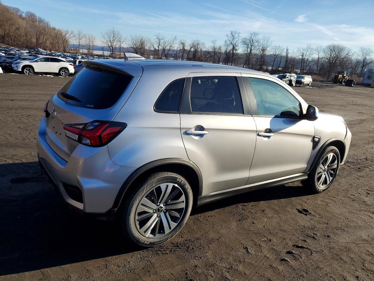 2024 Mitsubishi Outlander Sport S - Image 3