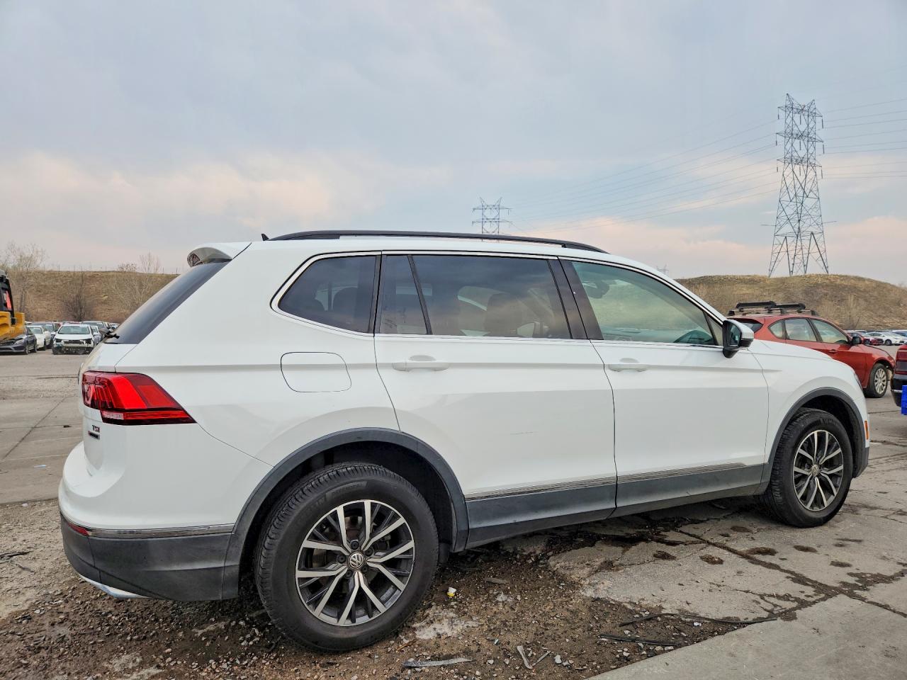 2018 Volkswagen Tiguan Se - Image 3