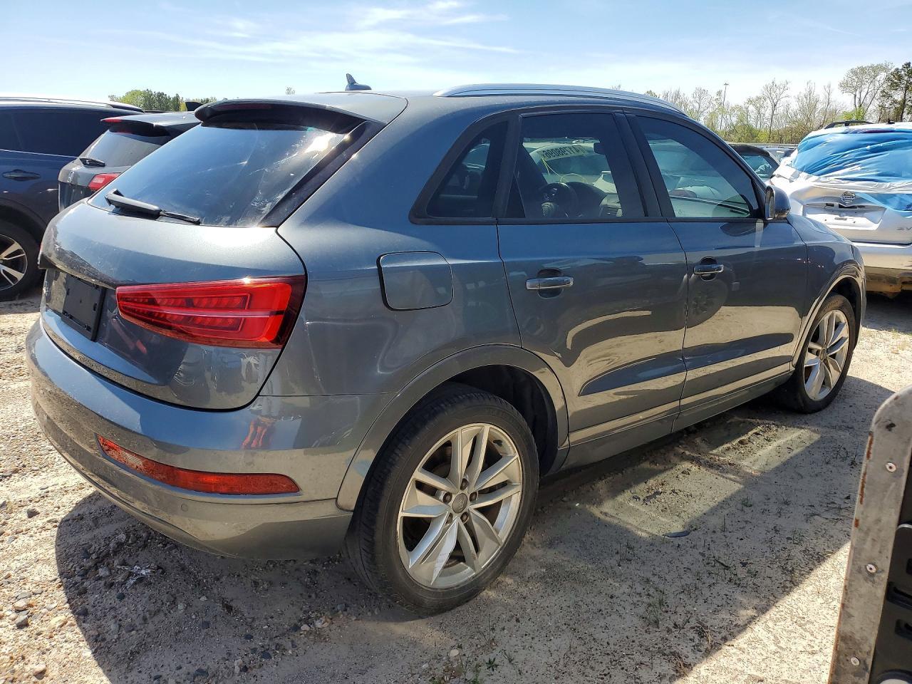 2017 Audi Q3 Premium - Фото 3