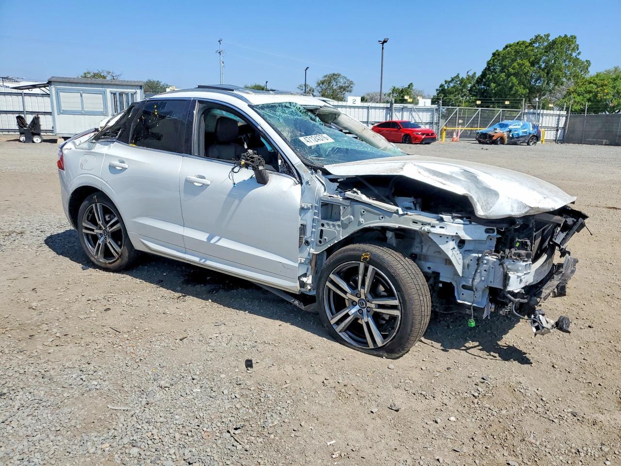 2020 Volvo Xc60 T5 Momentum - Image 4