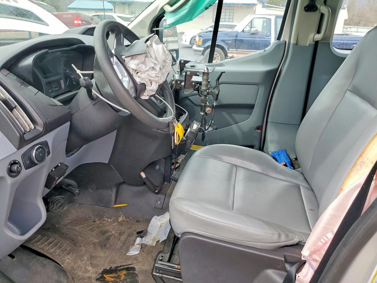 2018 Ford Transit T-150 - Фото 7