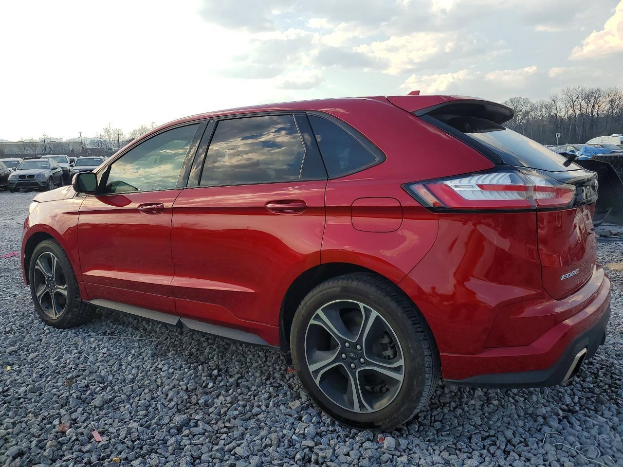2020 Ford Edge St - Фото 2