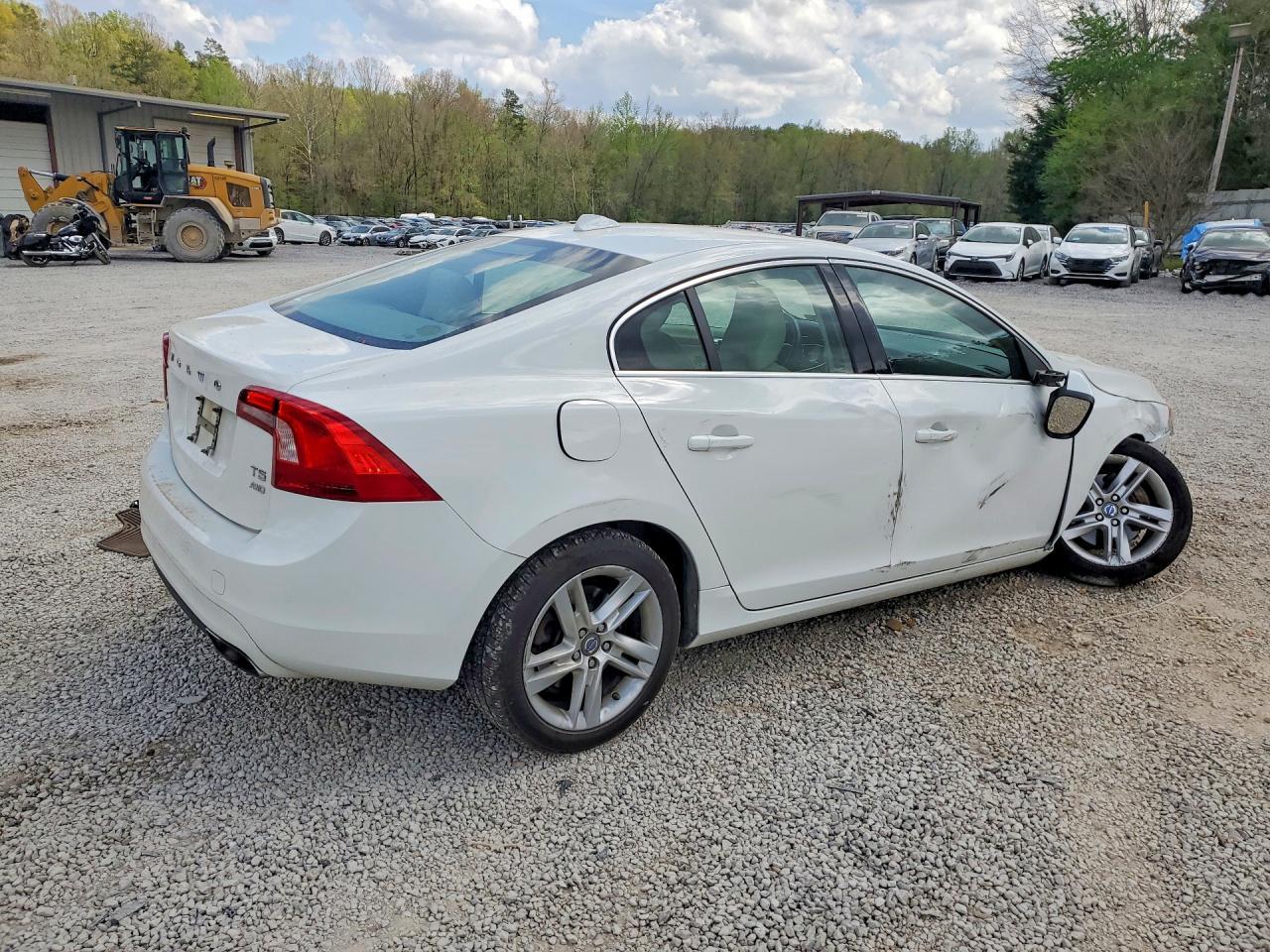 2015 Volvo S60 Premier - Фото 3