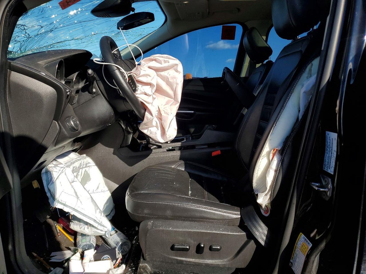 2019 Ford Escape Titanium - Image 7
