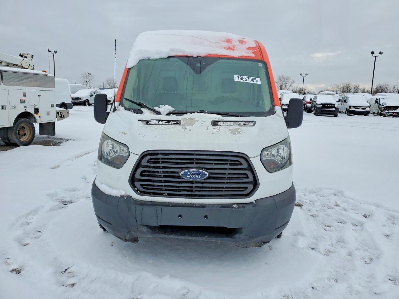 2017 Ford Transit 250 Utility / Service Van - Фото 5