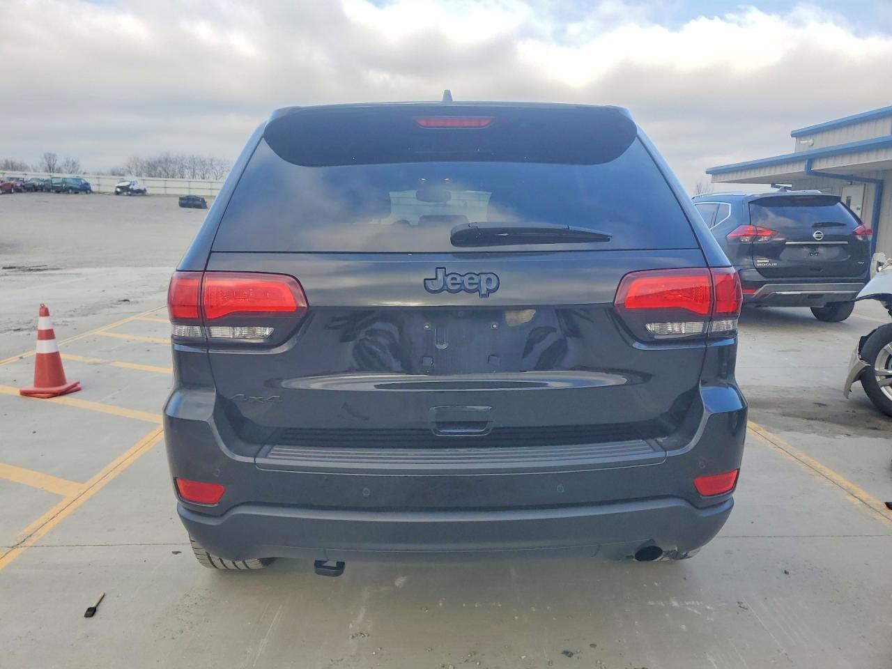 2018 Jeep Grand Cherokee Laredo - Фото 6