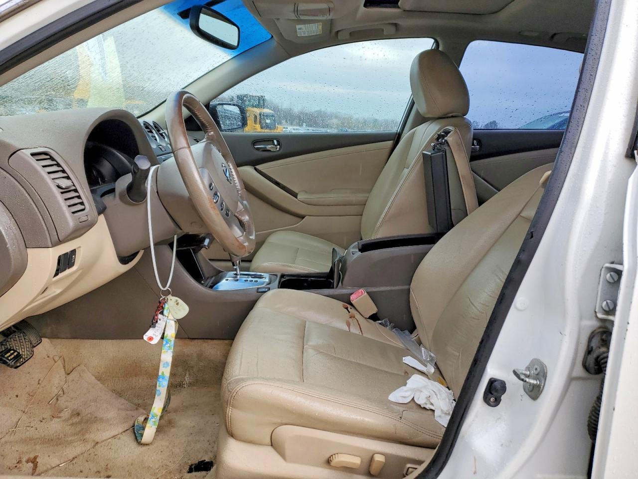 2011 Nissan Altima 3.5 Sr - Фото 7