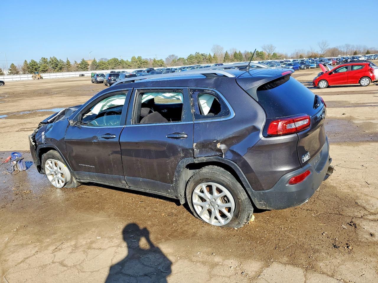 2017 Jeep Cherokee Latitude - Фото 2