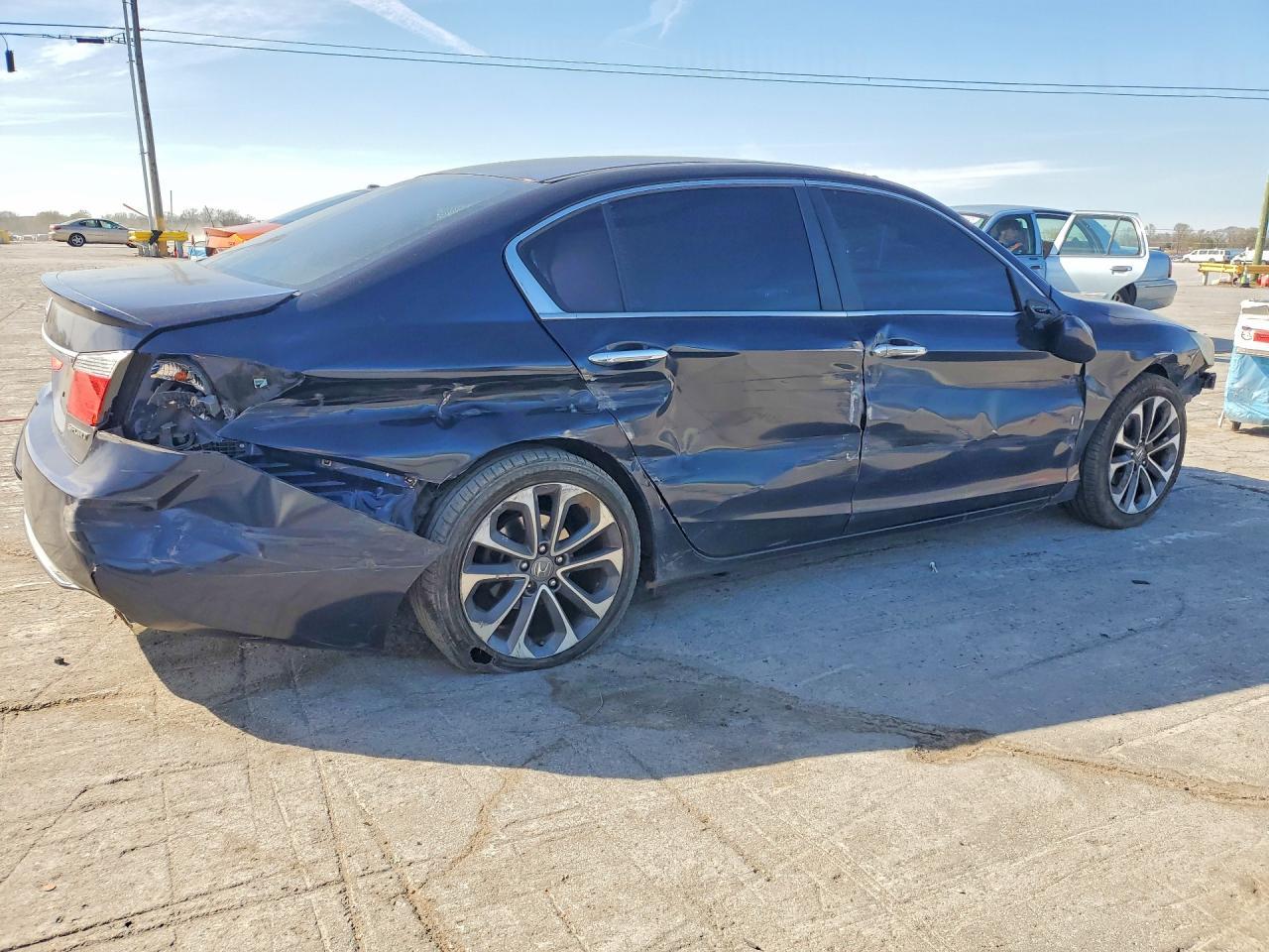 2013 Honda Accord Sport - Image 3