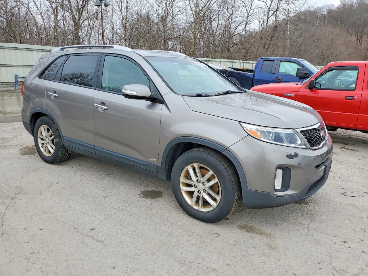 2015 Kia Sorento - Image 4