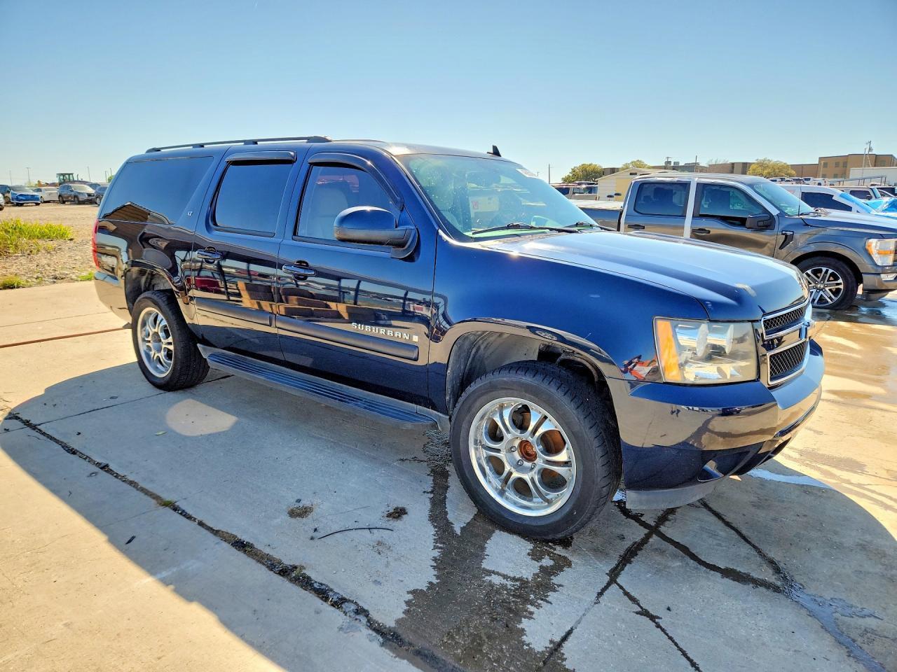 2008 Chevrolet Suburban C1500 Ls - Image 4