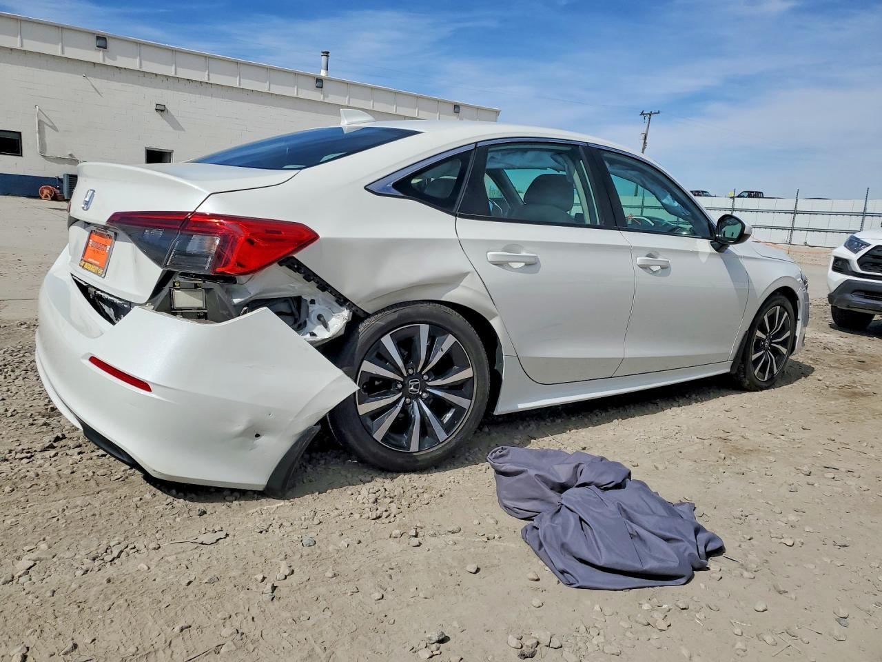 2024 Honda Civic Ex - Image 3