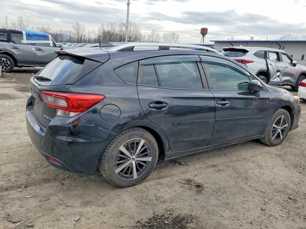 2021 Subaru Impreza Premium - Image 3