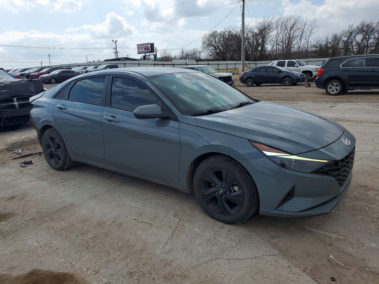 2022 Hyundai Elantra Sel - Image 4