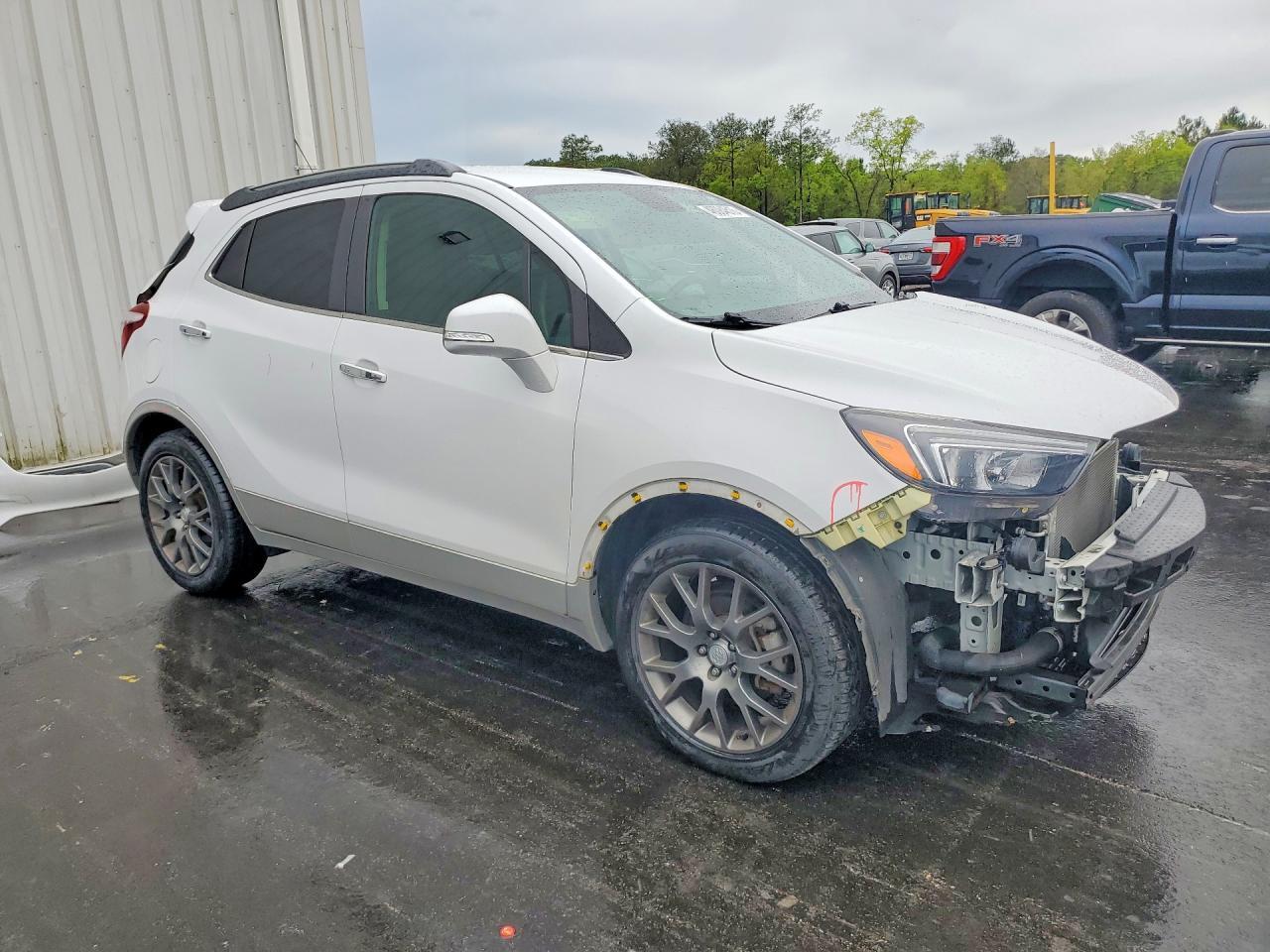2018 Buick Encore Sport Touring - Image 4