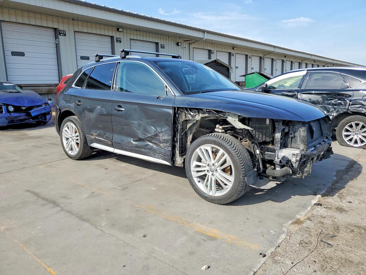2020 Audi Q5 Premium Plus - Image 4