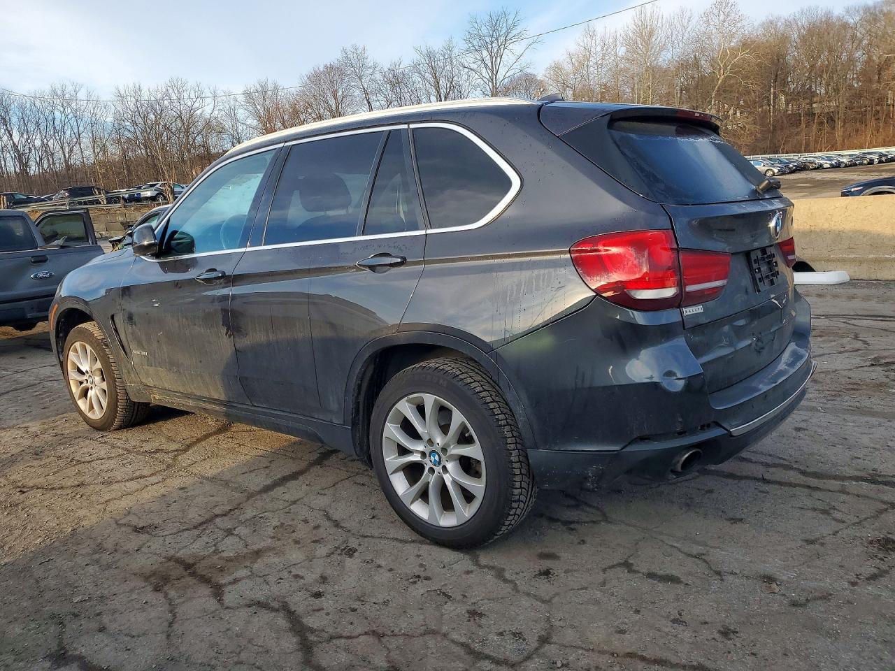 2015 BMW X5 xDrive35I - Фото 2