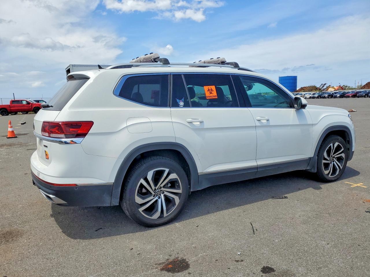 2021 Volkswagen Atlas Sel Premium - Image 3