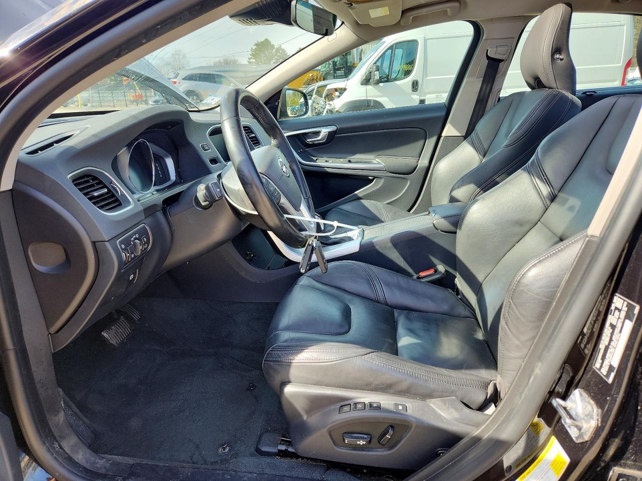 2018 Volvo S60 Platinum - Фото 7