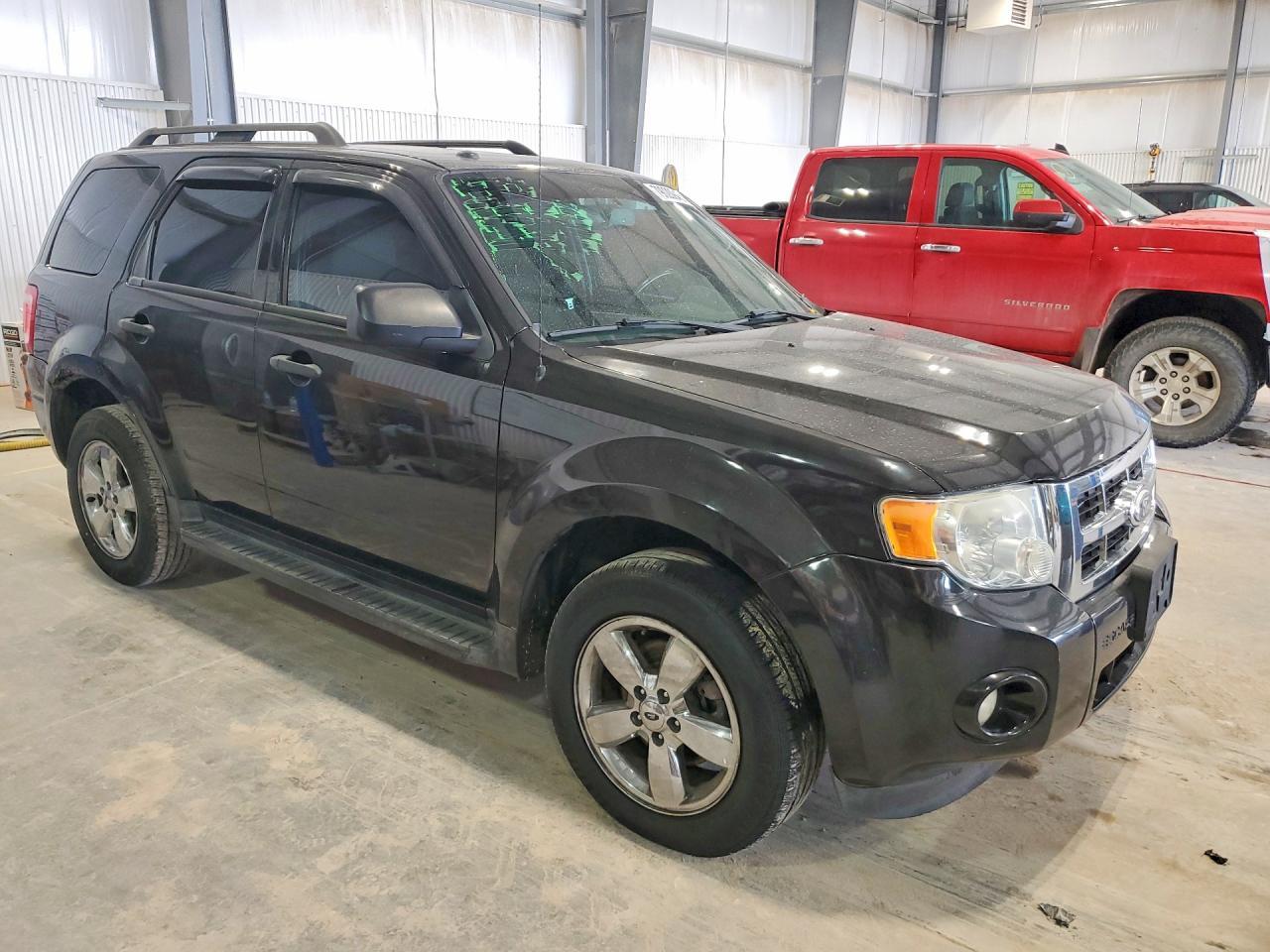 2011 Ford Escape Xlt - Image 4