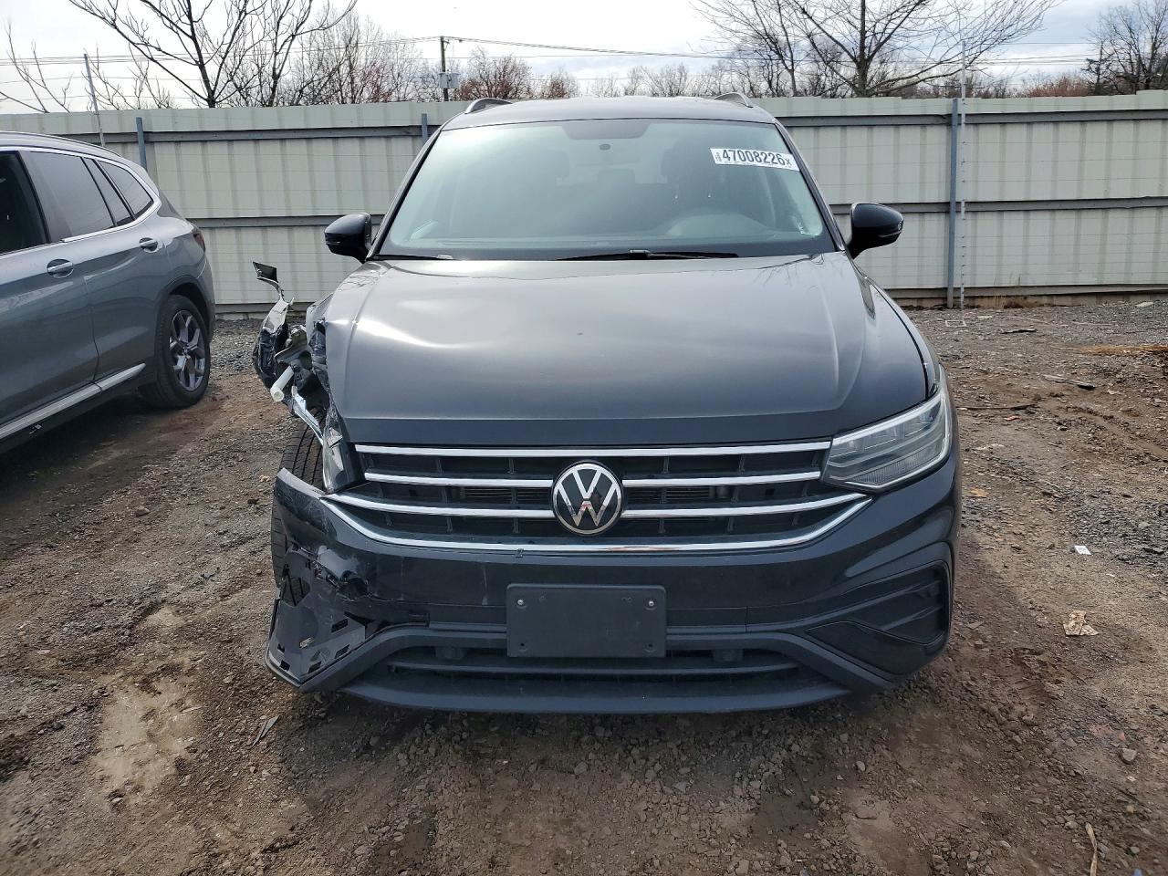 2022 Volkswagen Tiguan S - Image 5