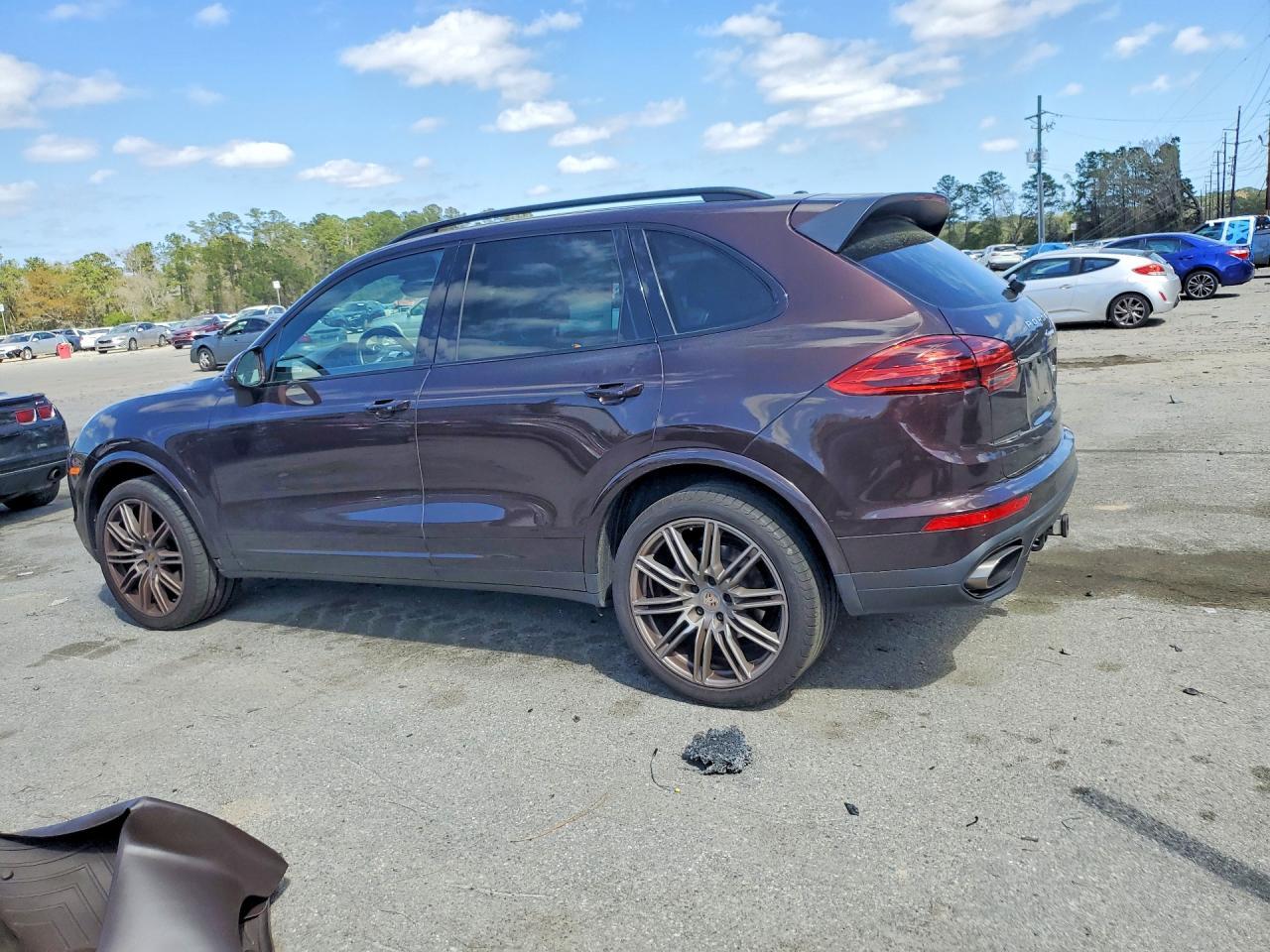 2017 Porsche Cayenne - Image 2