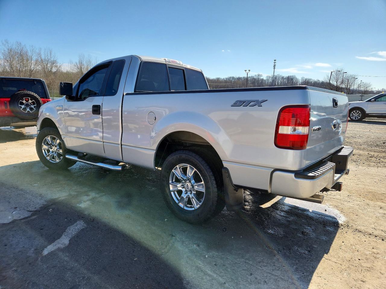 2007 Ford F150 - Фото 2